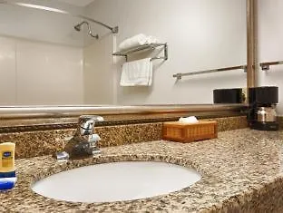 Western & - Midway Airport 3* Burbank
