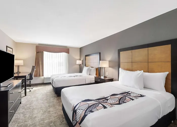 Hotel Western & - Midway Airport
