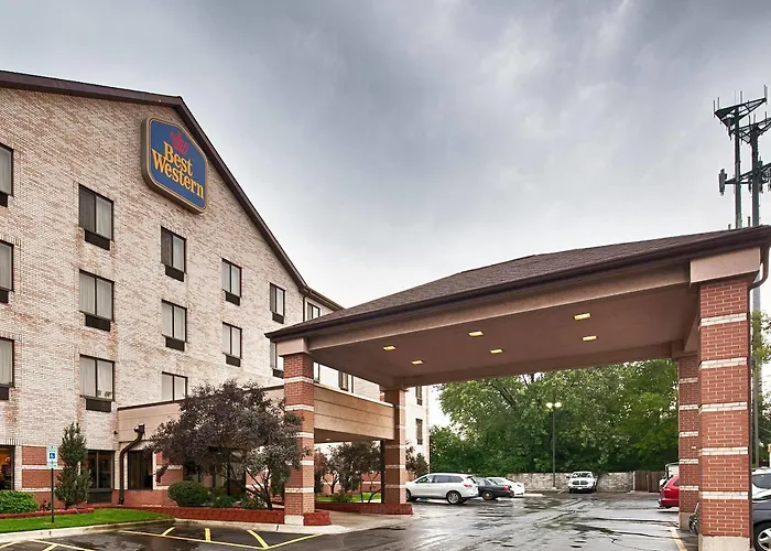 Hotel Western & - Midway Airport 3*