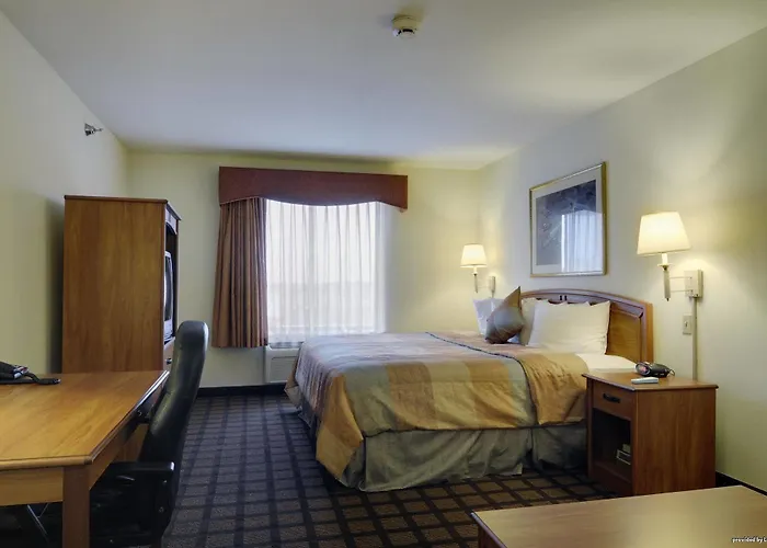 Hotel Western & - Midway Airport 3*