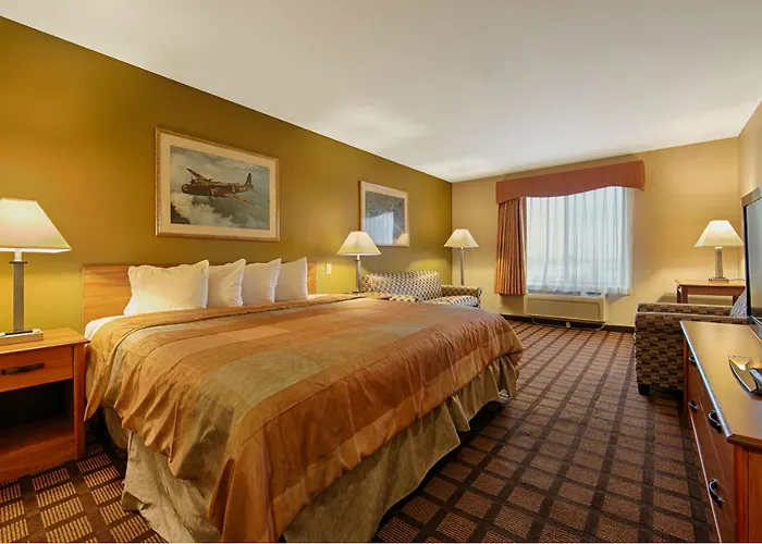 Hotel Western & - Midway Airport